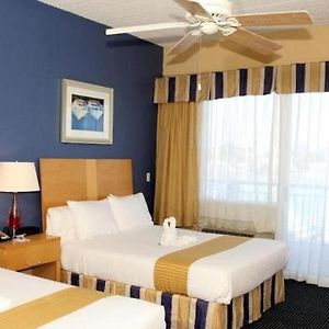 Chart House Suites And Marina
